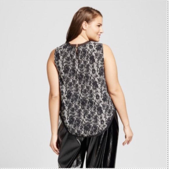 Who What Wear Black and White Lace Tank Top - Picture 2 of 5